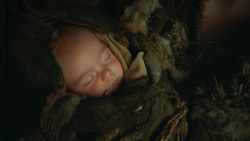 extant_GameOfThrones_3x10-Mhysa_4597