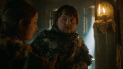 extant_GameOfThrones_3x10-Mhysa_4603