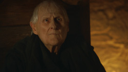extant_GameOfThrones_3x10-Mhysa_4636