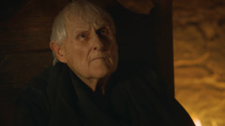 extant_GameOfThrones_3x10-Mhysa_4712