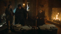extant_GameOfThrones_3x10-Mhysa_4766