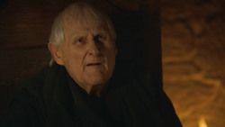 extant_GameOfThrones_3x10-Mhysa_4792
