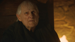 extant_GameOfThrones_3x10-Mhysa_4794
