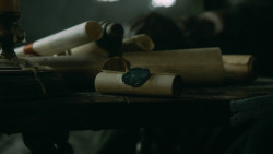 extant_GameOfThrones_3x10-Mhysa_4813