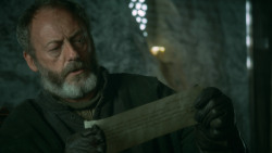extant_GameOfThrones_3x10-Mhysa_4818
