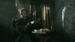 extant_GameOfThrones_3x10-Mhysa_4833