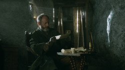 extant_GameOfThrones_3x10-Mhysa_4834