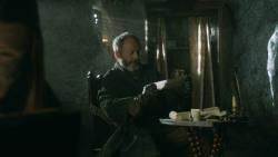 extant_GameOfThrones_3x10-Mhysa_4836