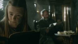 extant_GameOfThrones_3x10-Mhysa_4838