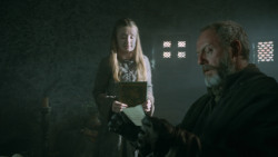 extant_GameOfThrones_3x10-Mhysa_4873