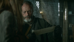 extant_GameOfThrones_3x10-Mhysa_4875