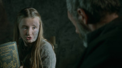 extant_GameOfThrones_3x10-Mhysa_4890