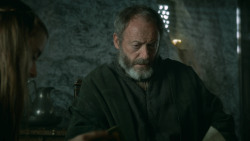 extant_GameOfThrones_3x10-Mhysa_4901