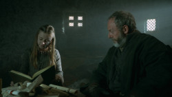 extant_GameOfThrones_3x10-Mhysa_4909