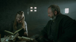 extant_GameOfThrones_3x10-Mhysa_4910