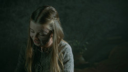 extant_GameOfThrones_3x10-Mhysa_4913