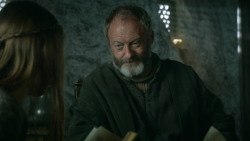 extant_GameOfThrones_3x10-Mhysa_4915