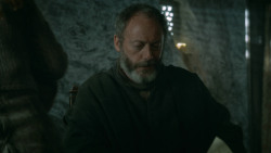 extant_GameOfThrones_3x10-Mhysa_4919