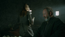 extant_GameOfThrones_3x10-Mhysa_4921