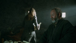 extant_GameOfThrones_3x10-Mhysa_4922