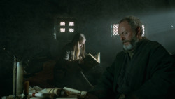 extant_GameOfThrones_3x10-Mhysa_4924