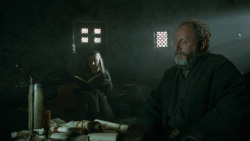 extant_GameOfThrones_3x10-Mhysa_4926