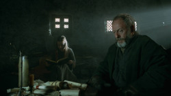 extant_GameOfThrones_3x10-Mhysa_4928