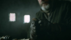 extant_GameOfThrones_3x10-Mhysa_4932