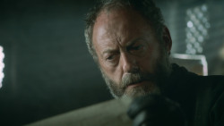 extant_GameOfThrones_3x10-Mhysa_4980
