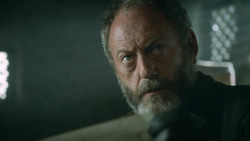 extant_GameOfThrones_3x10-Mhysa_4984