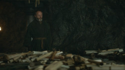 extant_GameOfThrones_3x10-Mhysa_5028