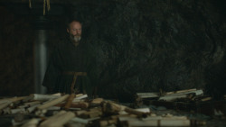 extant_GameOfThrones_3x10-Mhysa_5029