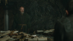 extant_GameOfThrones_3x10-Mhysa_5031