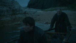 extant_GameOfThrones_3x10-Mhysa_5388