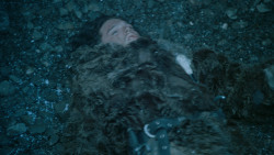 extant_GameOfThrones_3x10-Mhysa_5494