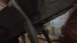 extant_GameOfThrones_3x10-Mhysa_5554