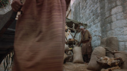 extant_GameOfThrones_3x10-Mhysa_5556