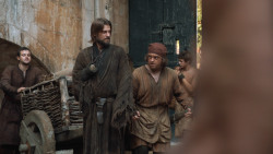 extant_GameOfThrones_3x10-Mhysa_5587