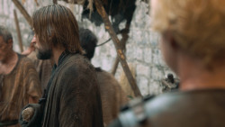 extant_GameOfThrones_3x10-Mhysa_5611