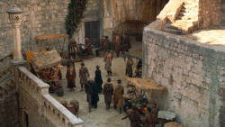 extant_GameOfThrones_3x10-Mhysa_5633