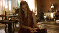 extant_GameOfThrones_3x10-Mhysa_5635