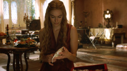 extant_GameOfThrones_3x10-Mhysa_5639