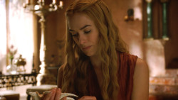 extant_GameOfThrones_3x10-Mhysa_5655