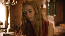 extant_GameOfThrones_3x10-Mhysa_5657