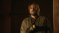 extant_GameOfThrones_3x10-Mhysa_5680