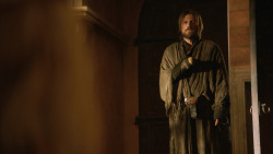 extant_GameOfThrones_3x10-Mhysa_5694