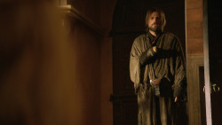 extant_GameOfThrones_3x10-Mhysa_5695
