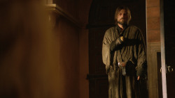 extant_GameOfThrones_3x10-Mhysa_5697