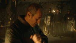 extant_GameOfThrones_3x10-Mhysa_5725