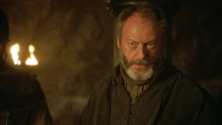 extant_GameOfThrones_3x10-Mhysa_5813